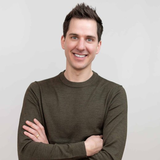 Viktor Praxmarer, MA, BA, BA